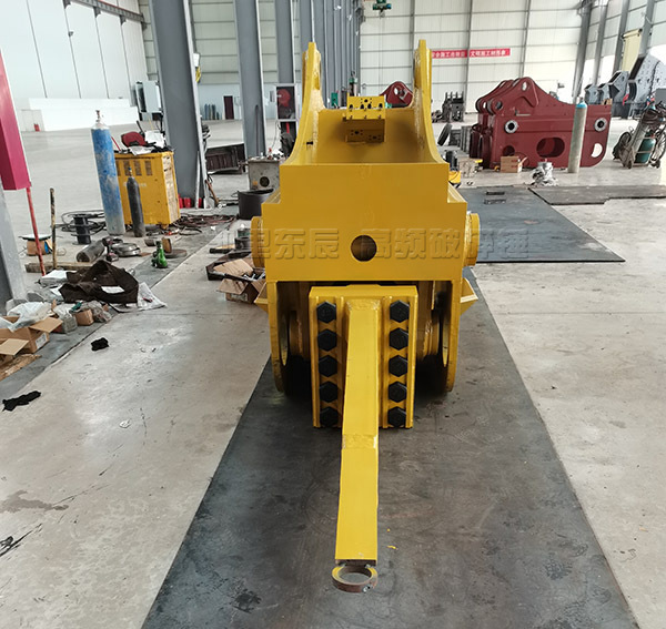 枝江市高頻破碎錘發貨現場